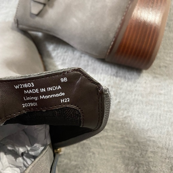 COLE HAAN • Haidyn Bootie 45mm • Stormy Grey Suede - Picture 11 of 12